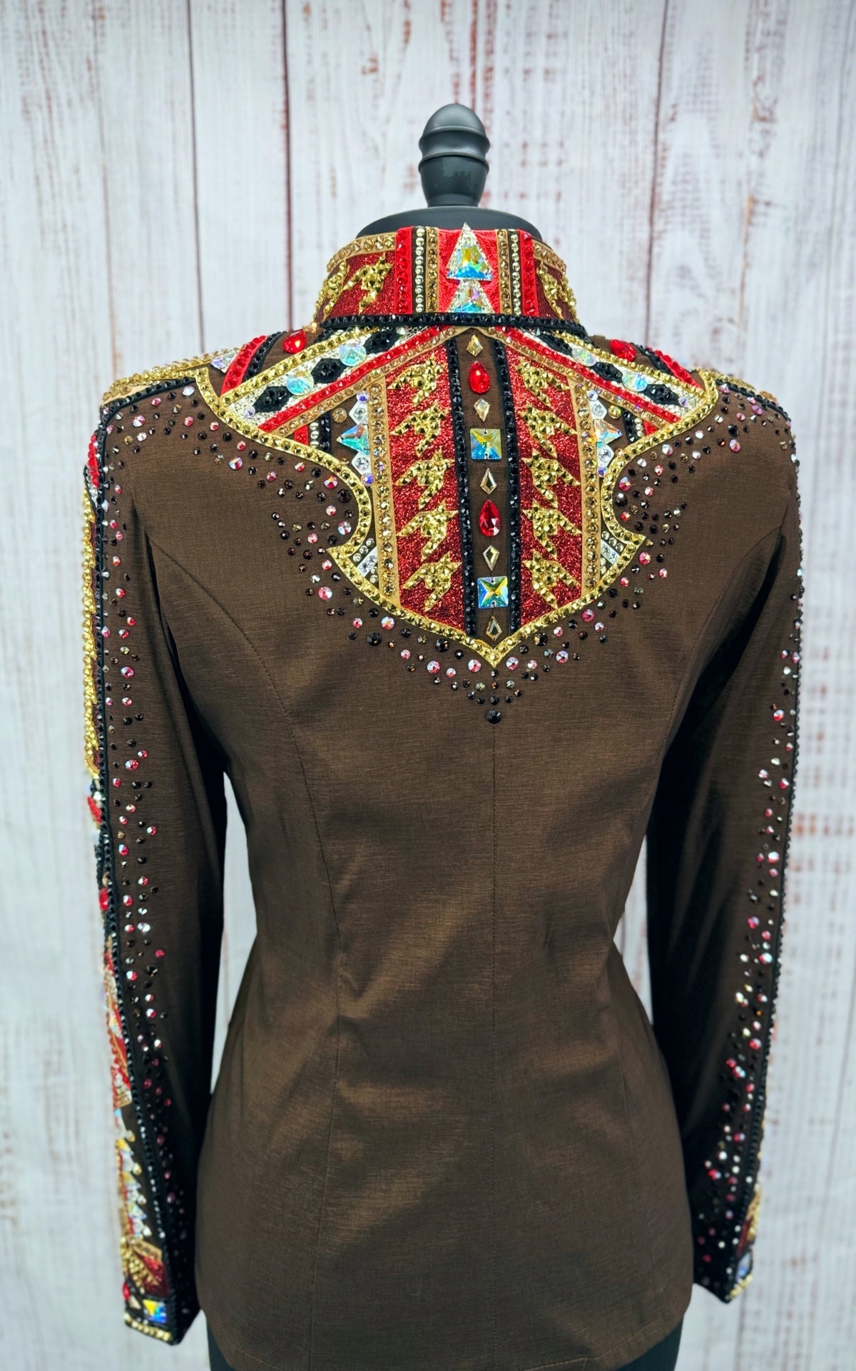 CHELSEA COUTURE SHOW CLOTHING