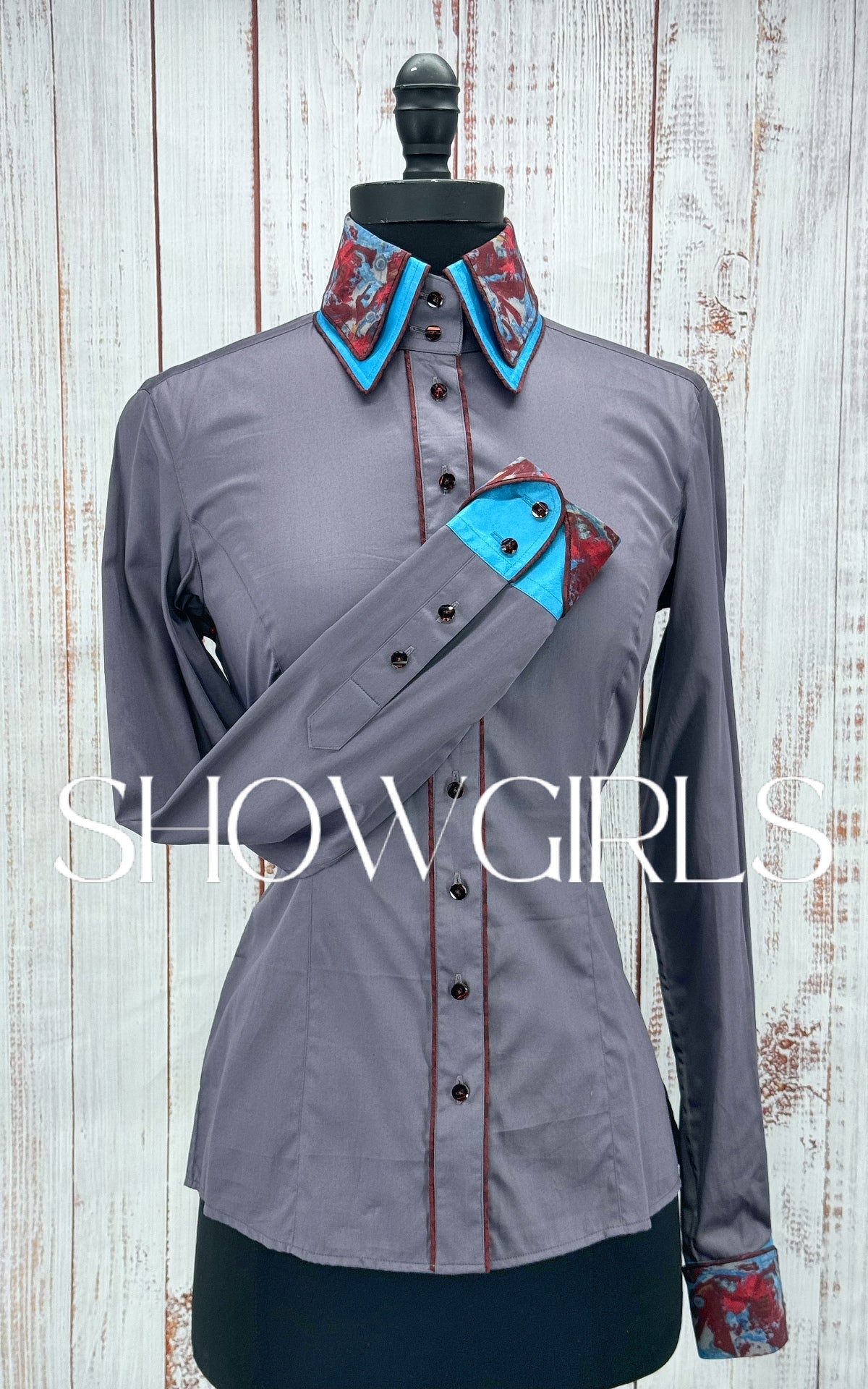 WINNING COUTURE - Size 4