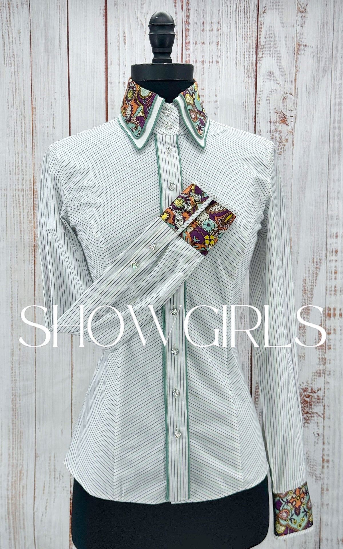 WINNING COUTURE - Size 4