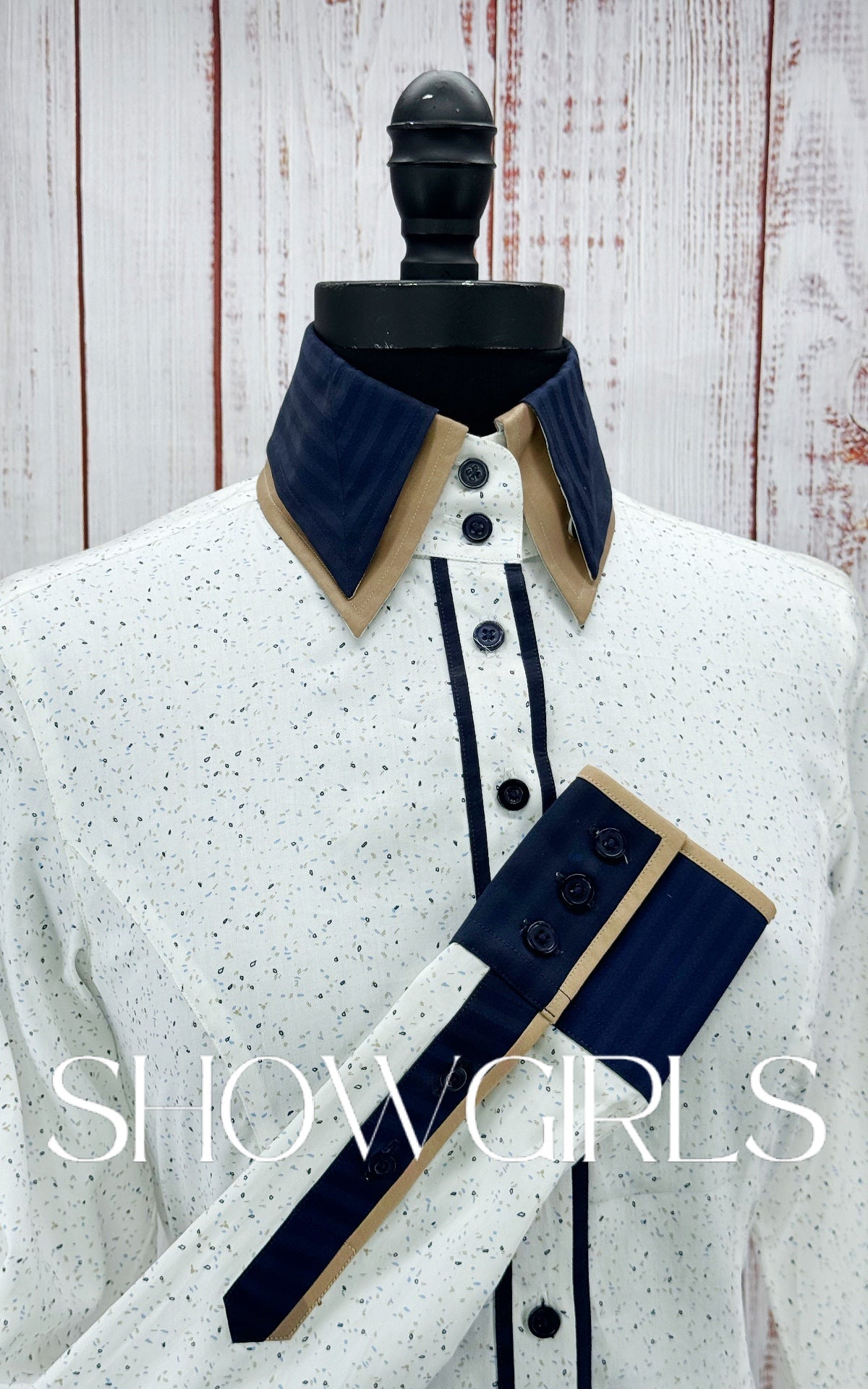 WINNING COUTURE - Size 4