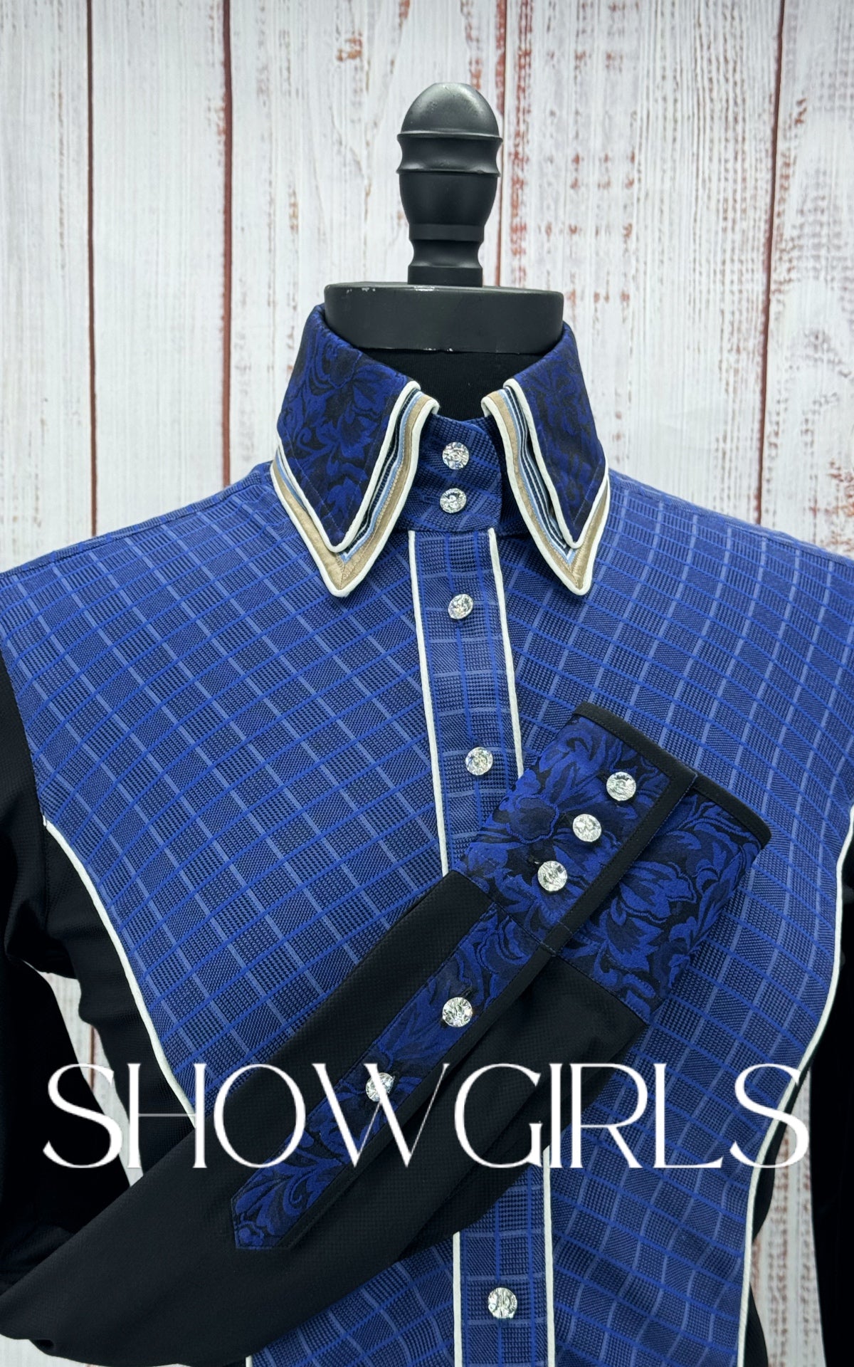 WINNING COUTURE - Size 6