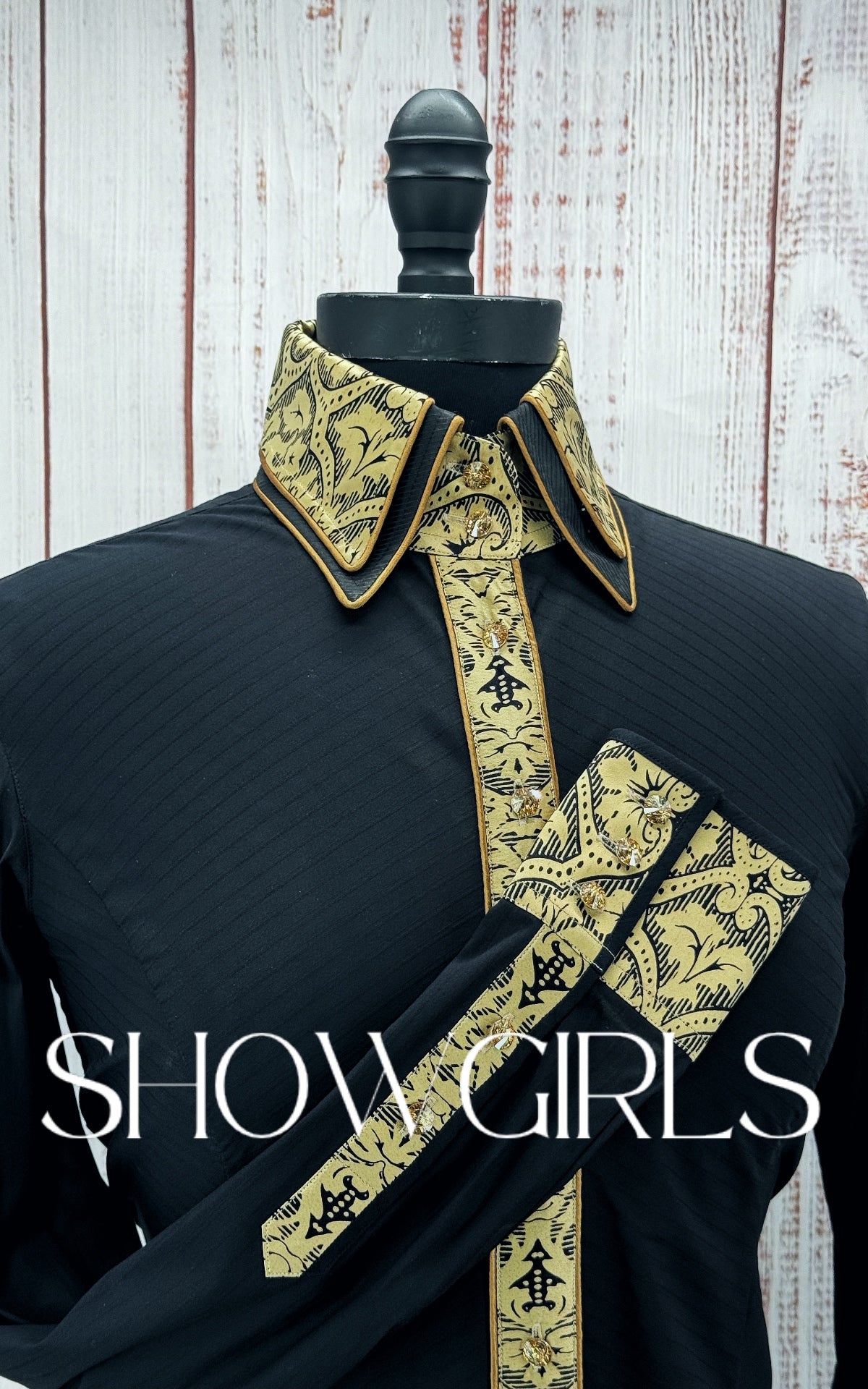 WINNING COUTURE - Size 6