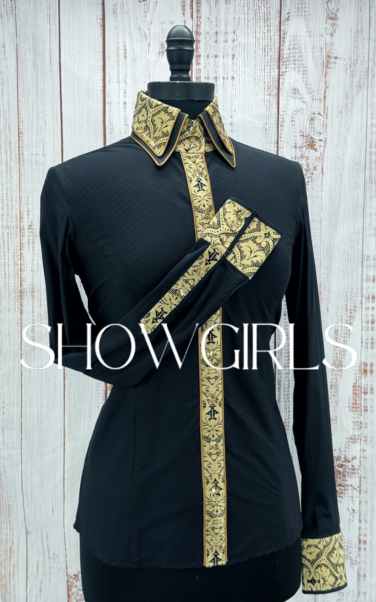 WINNING COUTURE - Size 6