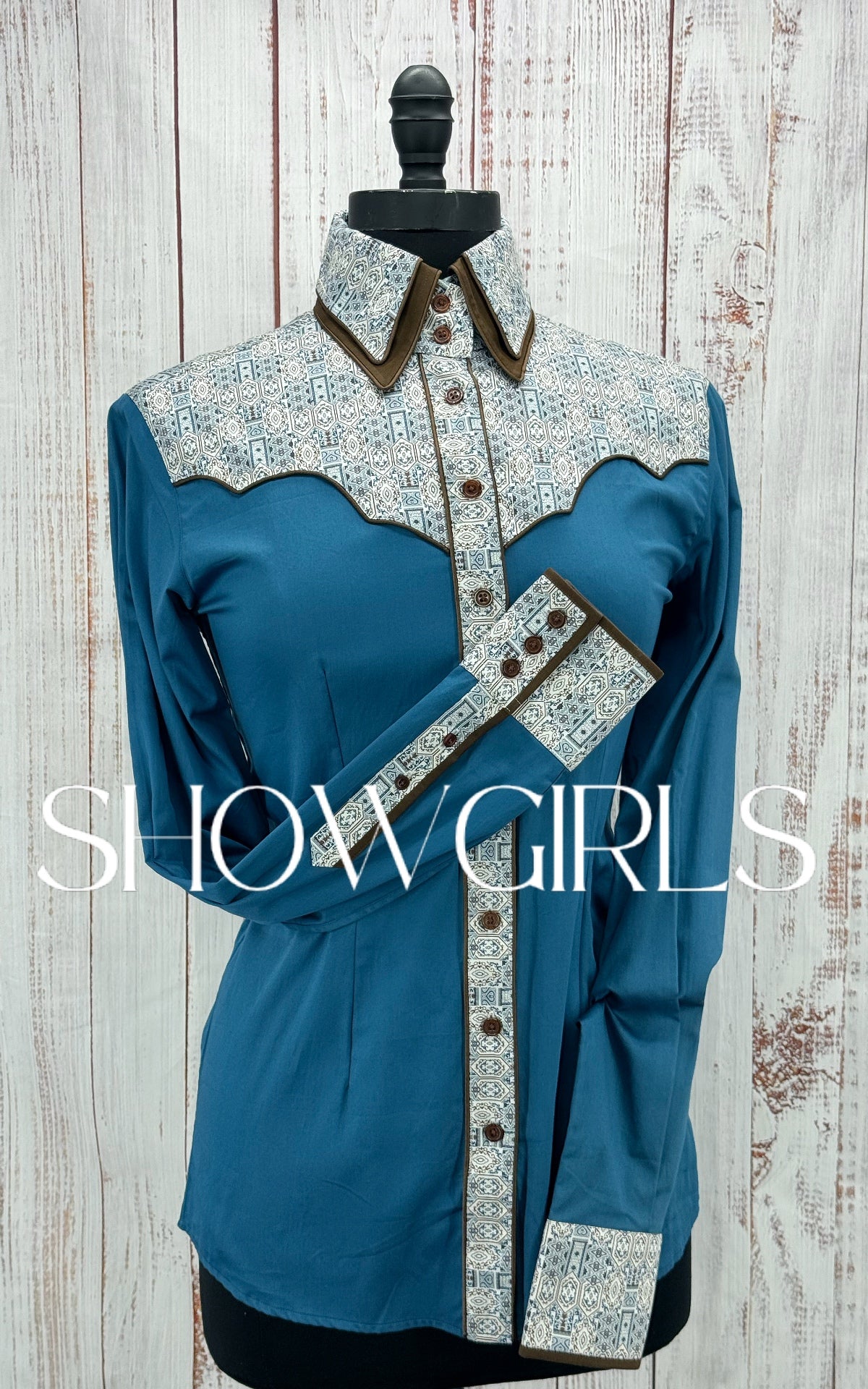 WINNING COUTURE - Size 10