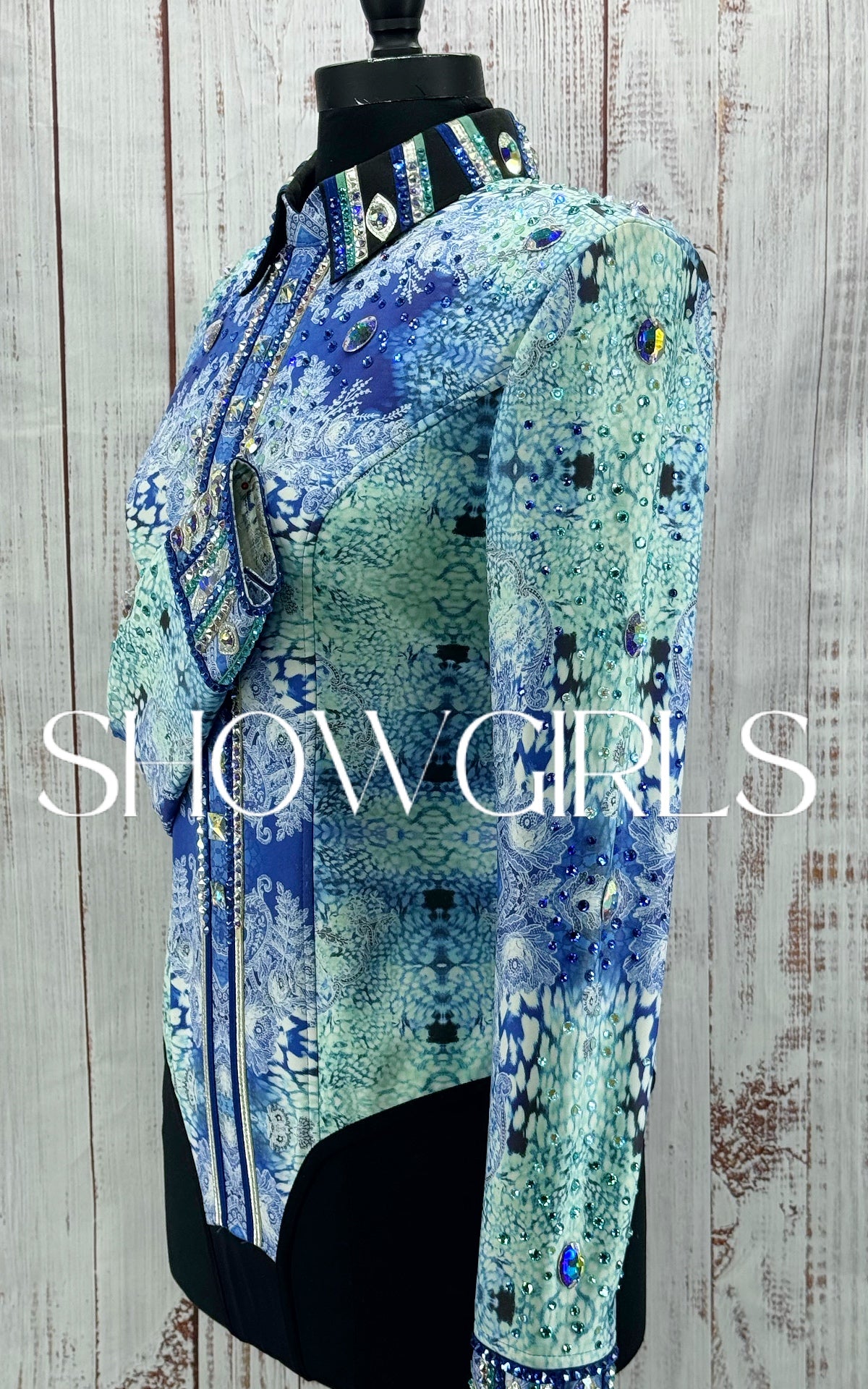 STELLA SHOW CLOTHING