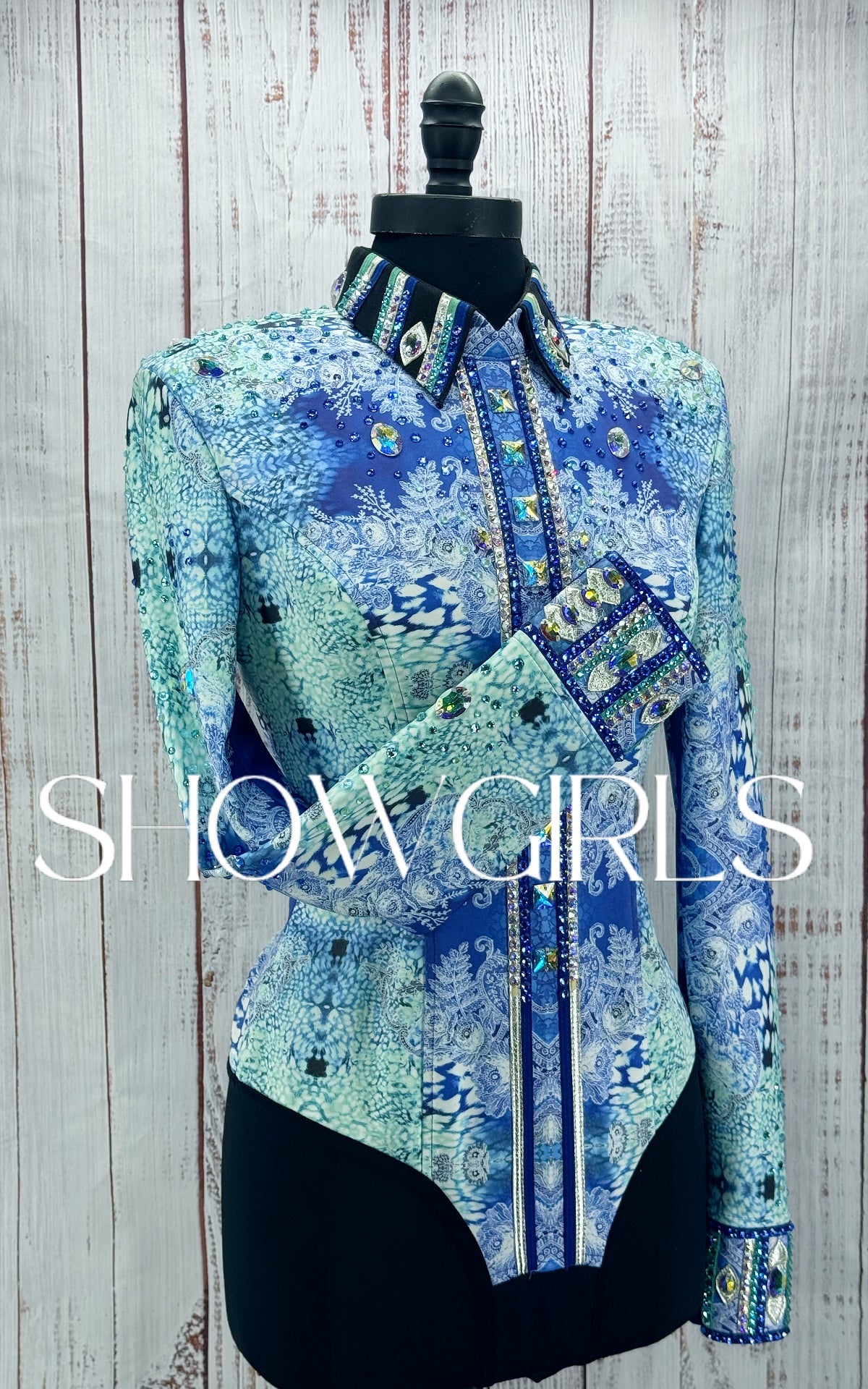 STELLA SHOW CLOTHING