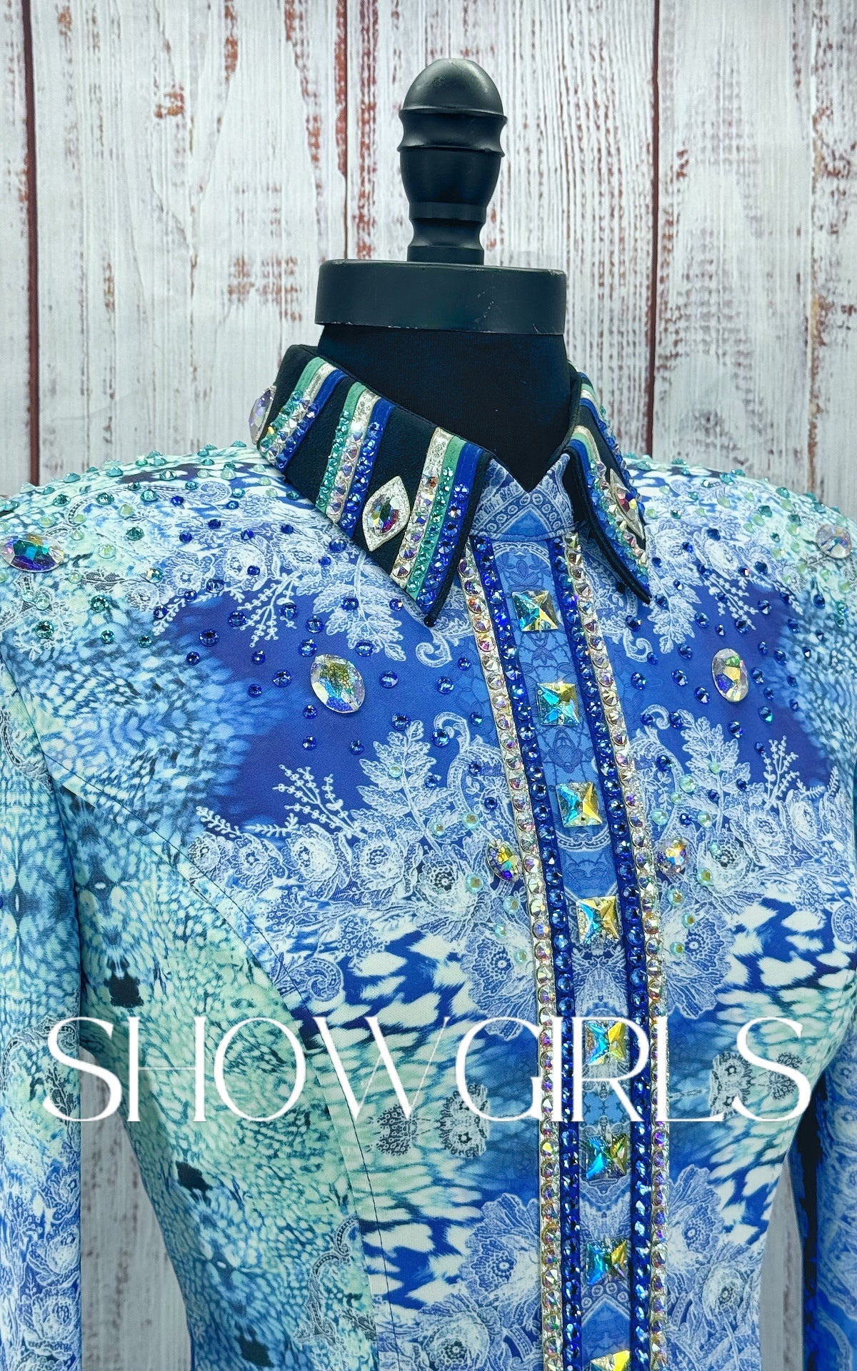 STELLA SHOW CLOTHING