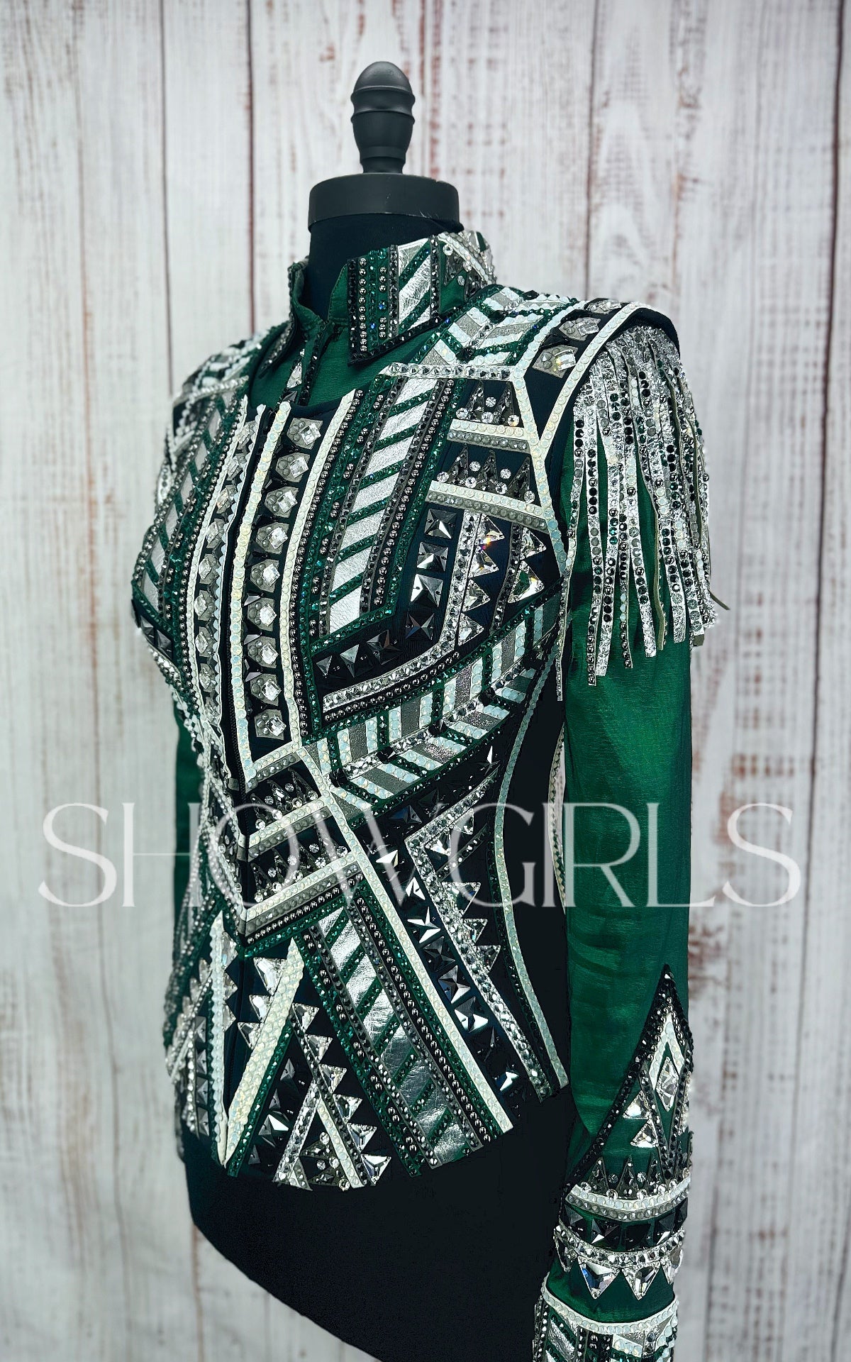 CHELSEA COUTURE SHOW CLOTHING