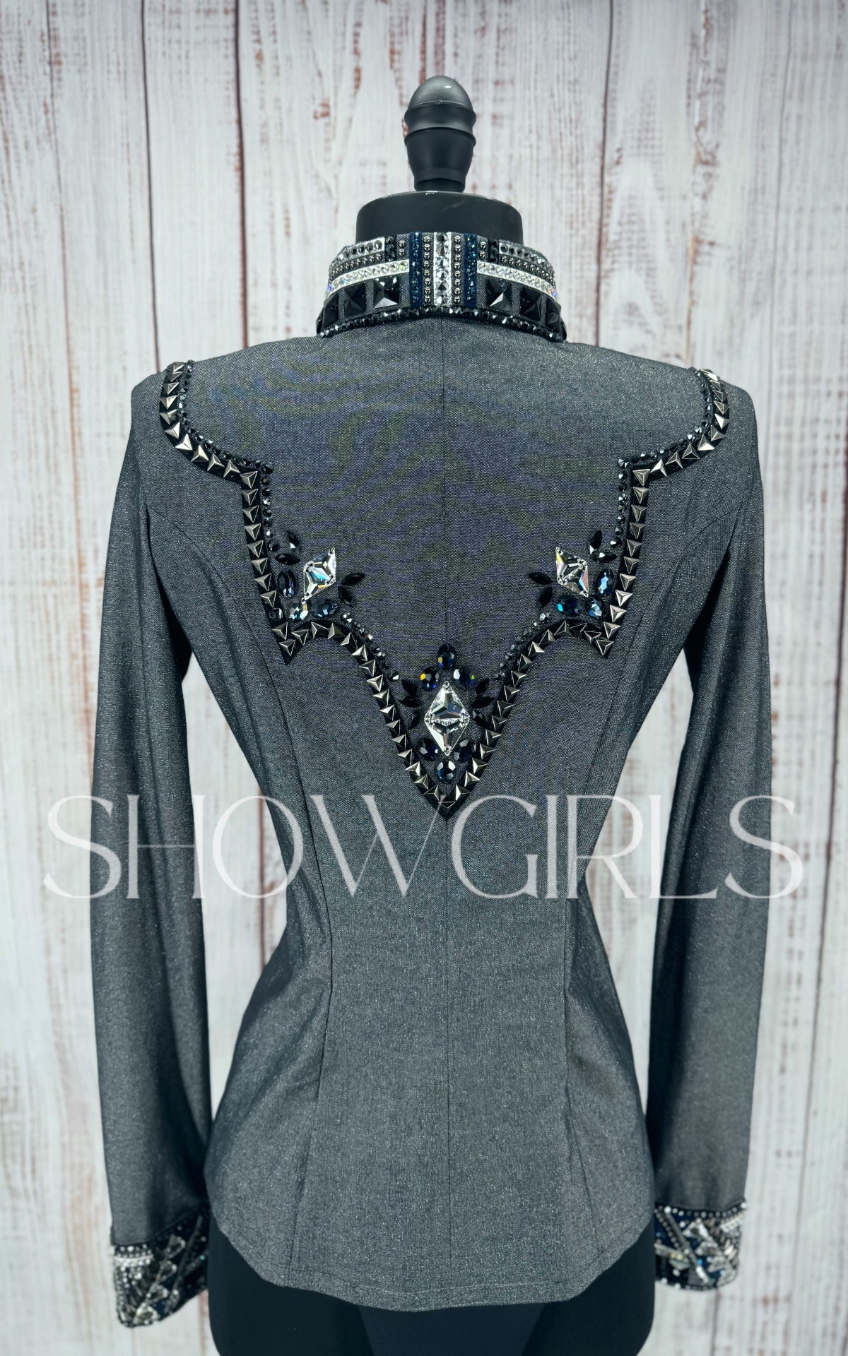 CHELSEA COUTURE SHOW CLOTHING