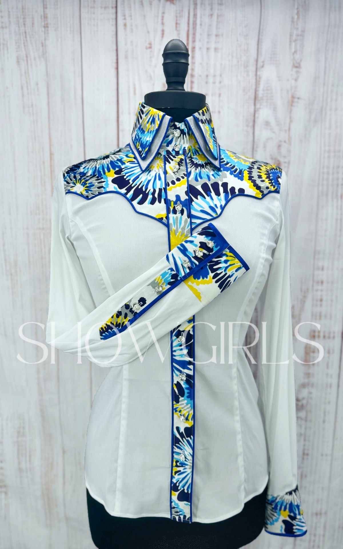 WINNING COUTURE - Size 4